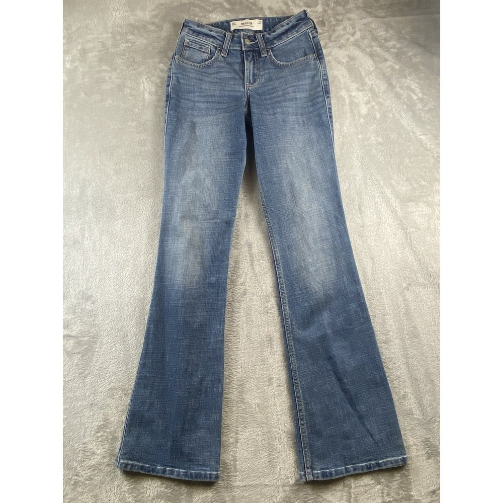 Hollister Jeans Women's Mid-Rise Relaxed Boot Stretch Size 23R (24x32)